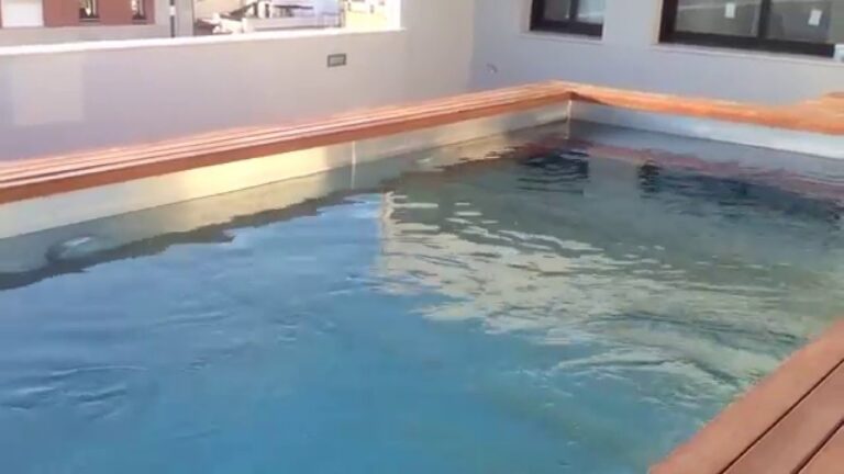 Estilo y dise&ntilde;o en piscinas de acero: tendencias y consejos